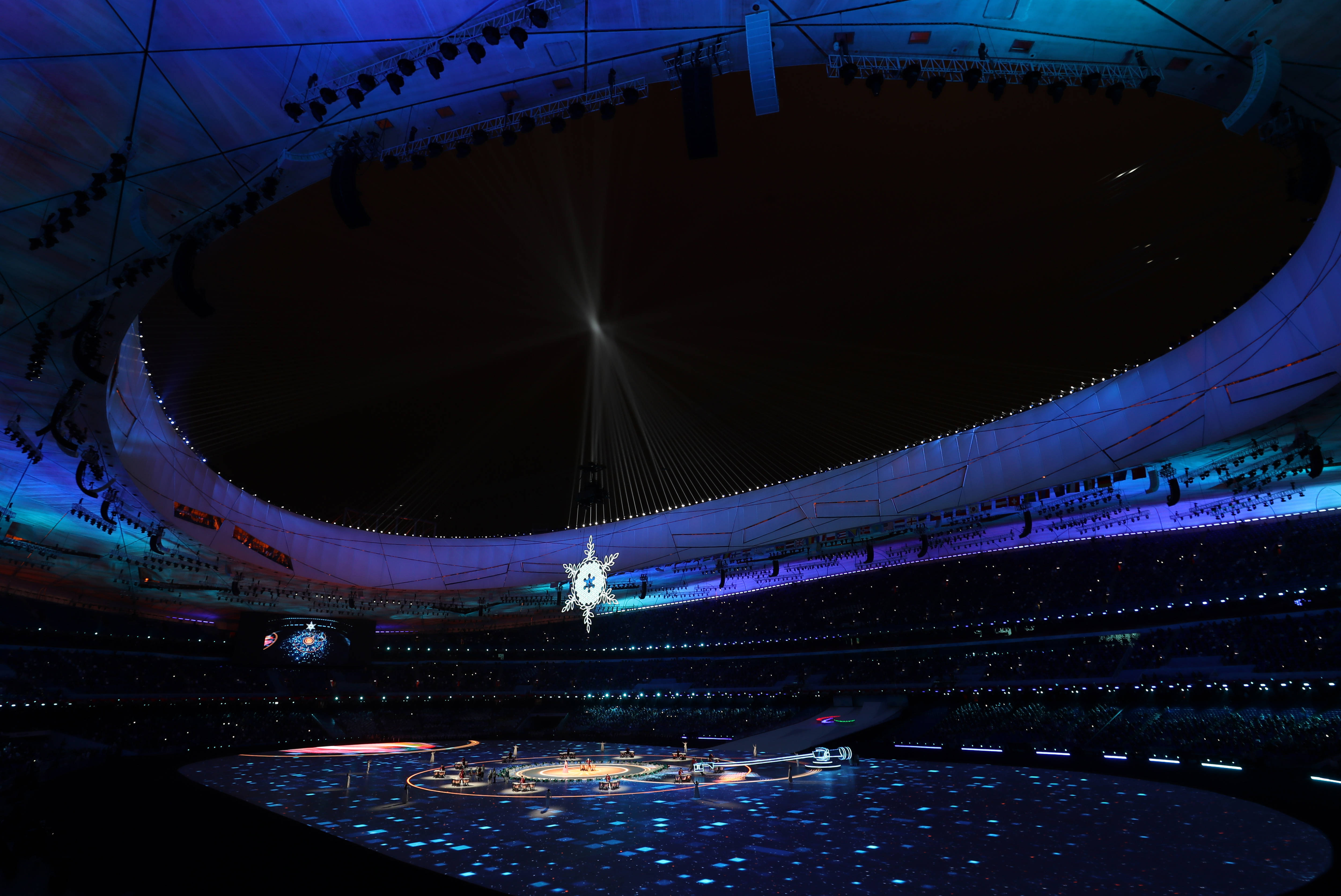 北京冬残奥会举行闭幕式