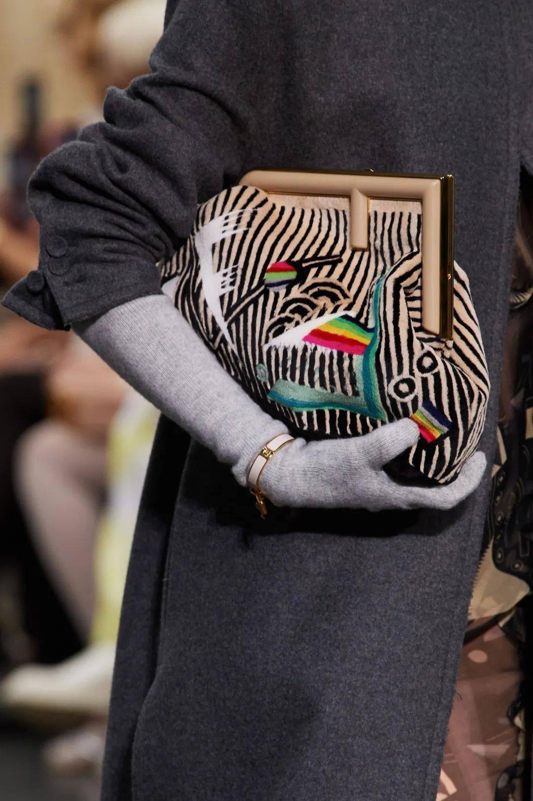 经典谁会是下一个爆火的“明星同款”？