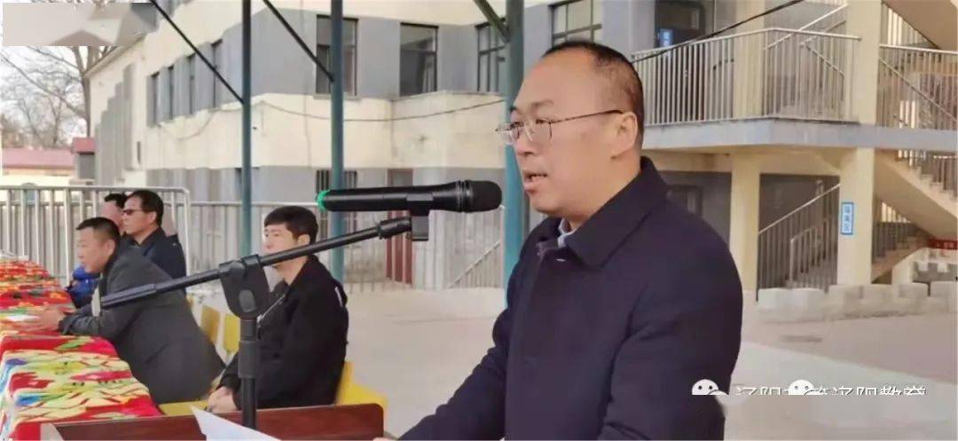 放飞希冀奋进正当时辽阳市第十八中学开学典礼