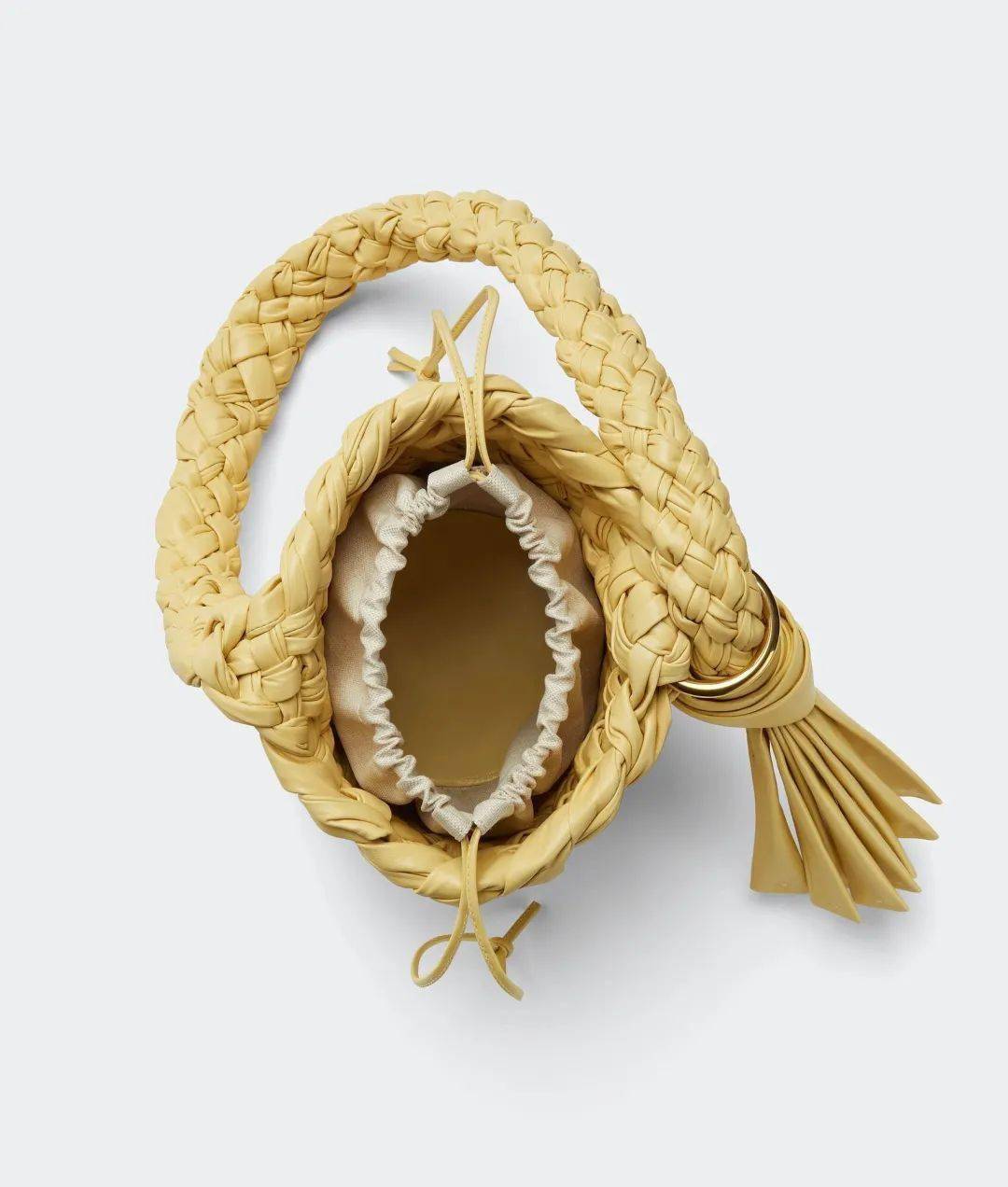 经典谁会是下一个爆火的“明星同款”？