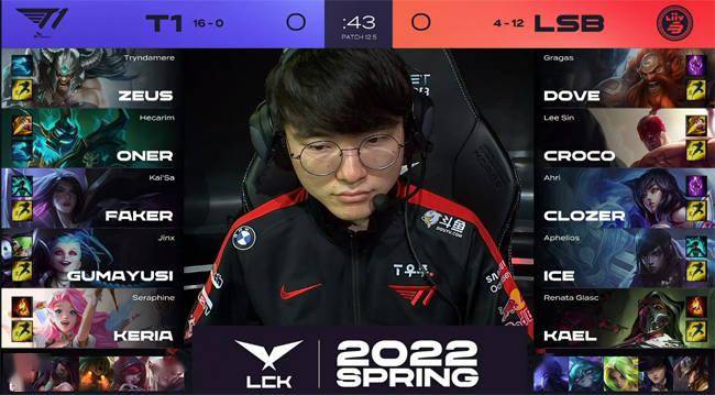 盲僧|LOL-LCK：小吕布薇恩圣银弩箭斩获三杀，T1让一追二LSB豪取17连胜