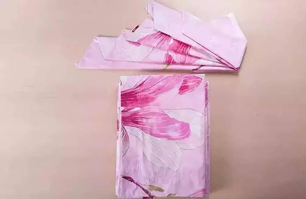 聪明的女人都这样收纳床品!