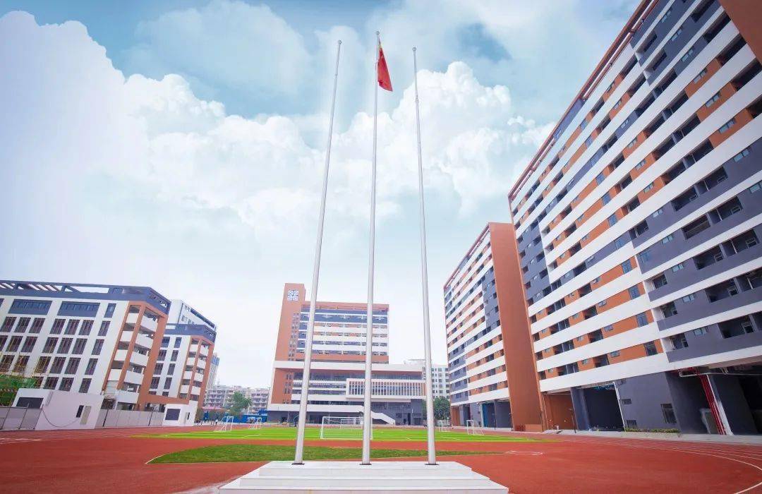 校长说江门一实普通高中部今年招生设三大学苑