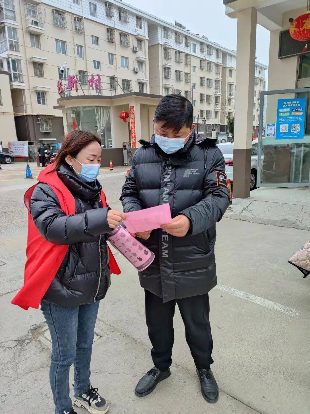 戴口罩强防疫盐都志愿者在行动