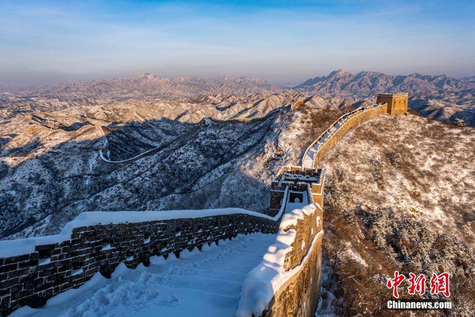 春雪|当春雪和阳光相遇在金山岭长城