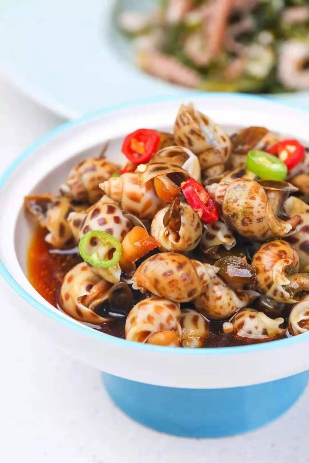 鱼嘴这家店香辣皮皮虾98块钱可以吃两斤