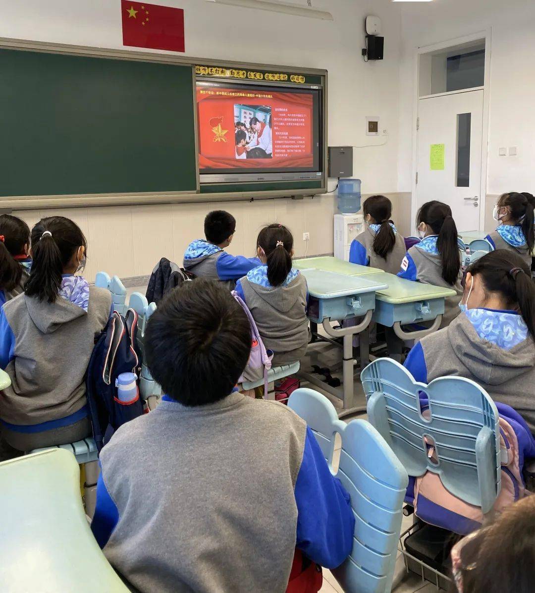 【丰台五小 队员风采】少年先锋队的发展历程