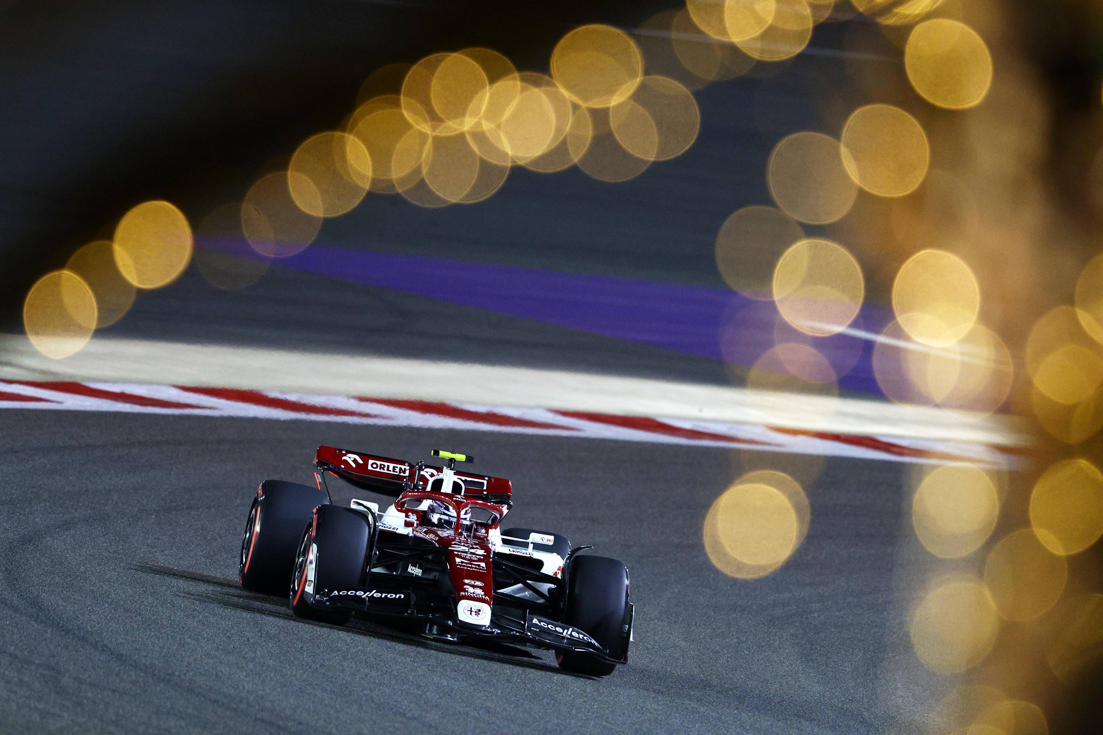 3月21日凌晨,随着新赛季f1揭幕战巴林大奖赛结束,法拉利车手勒克莱尔