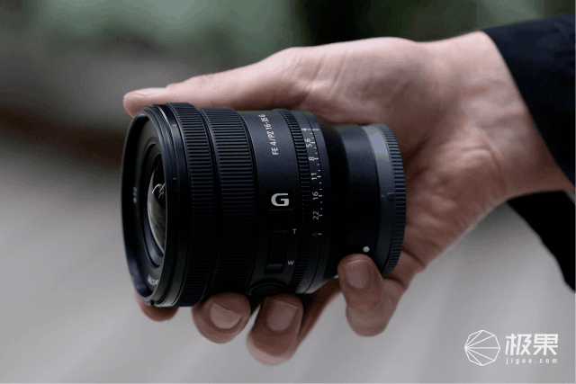 索尼最轻F4恒定光圈电动变焦镜头FE PZ 16-35mm F4 G发布