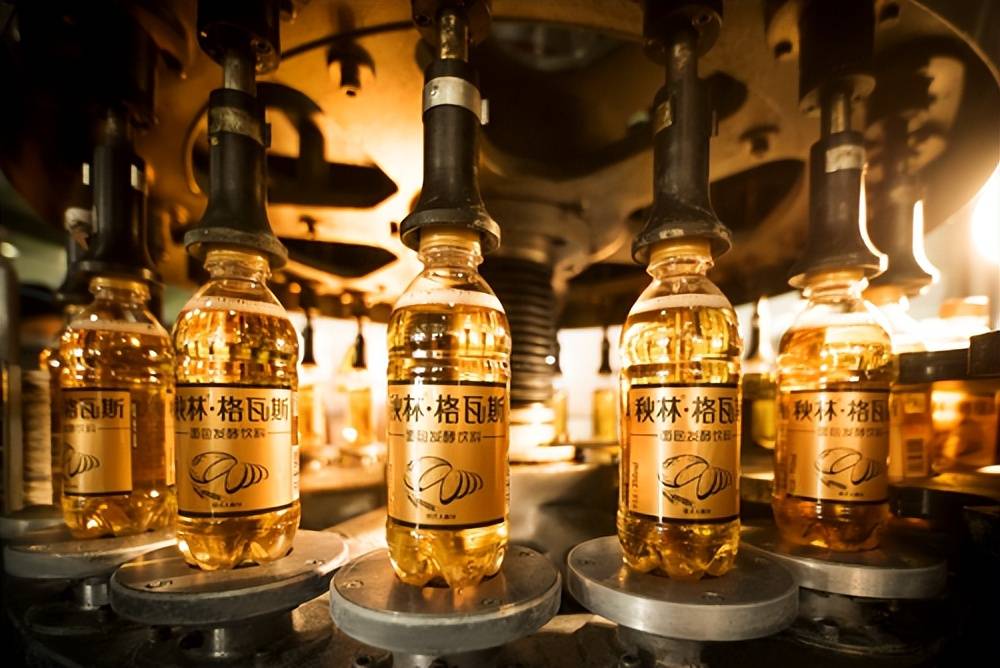 秋林格瓦斯单方面声明体获两亿热搜背后意图引争议