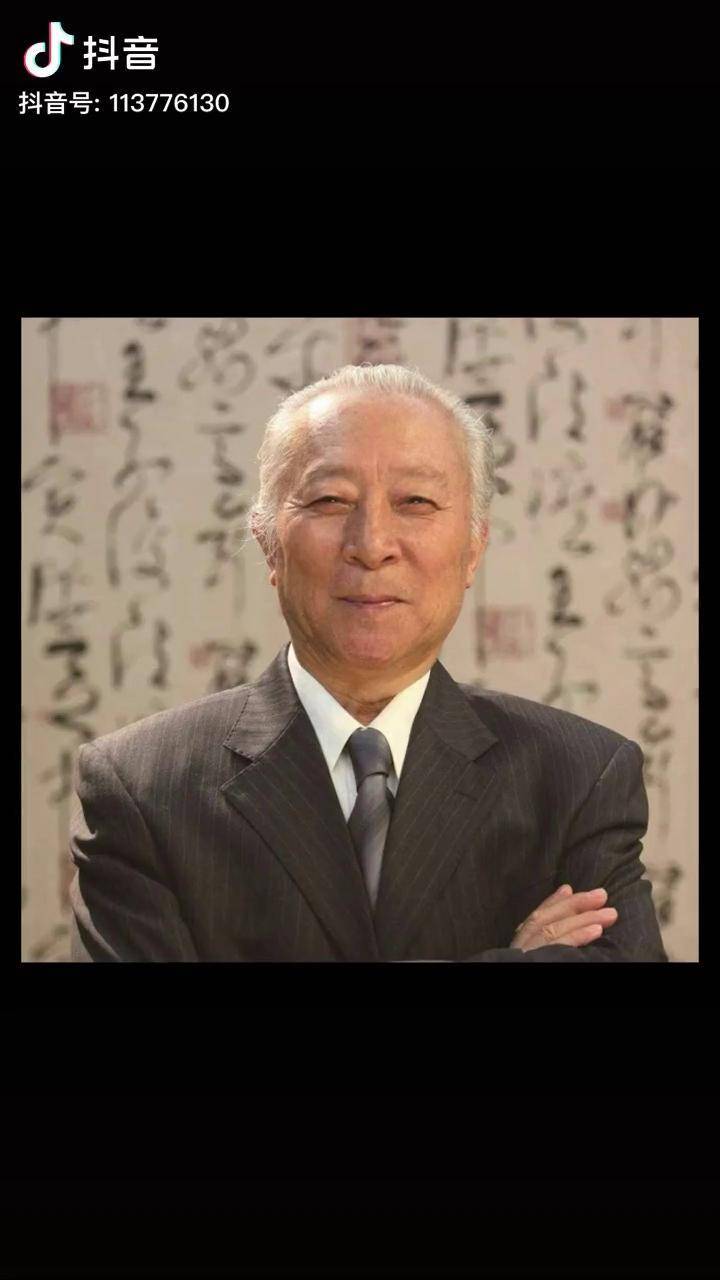 海洋画派创始人宋明远老师做客艺发波澜壮阔的大海画等君来书画艺术