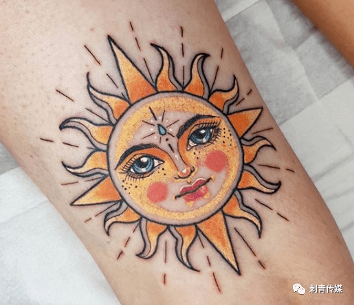 各式各样的水果纹身.春日里带着甜甜的美食,一起去野餐吧.