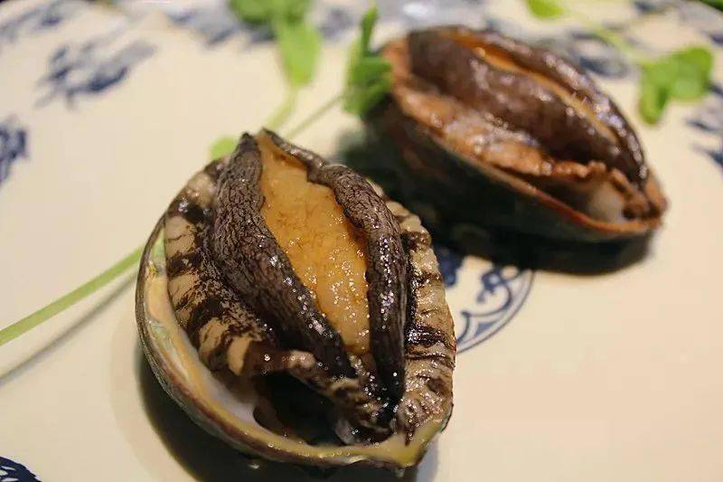 海鲜界の战斗机超值双人餐限时129元抢生蚝鲍鱼个大味美蒸汽海鲜给你