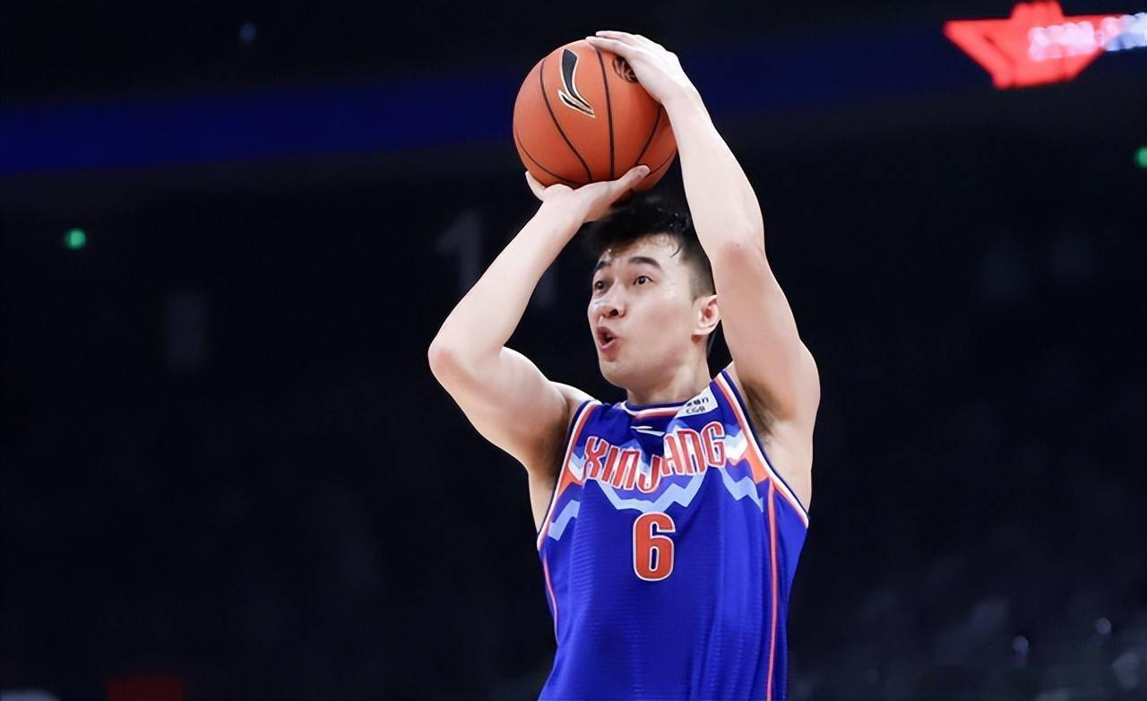 正式离队曾令旭告别新疆男篮没有拿到续约合同