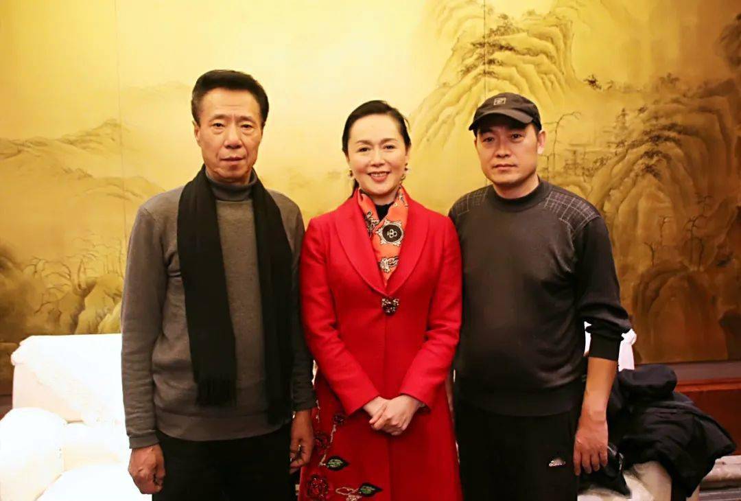 与评剧大家冯玉萍夫妇五年多来,北方戏曲传媒主编李天安先生,编辑晓霞
