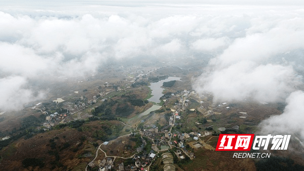 雾气|湖南新田：云雾缭绕山乡美