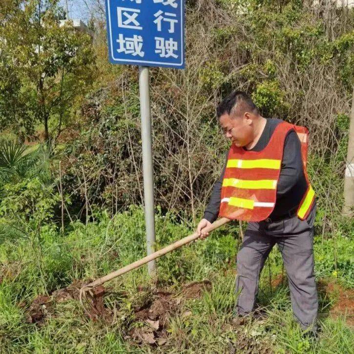 甘为路石承大重,三十二载养路人_公路_应生_养护