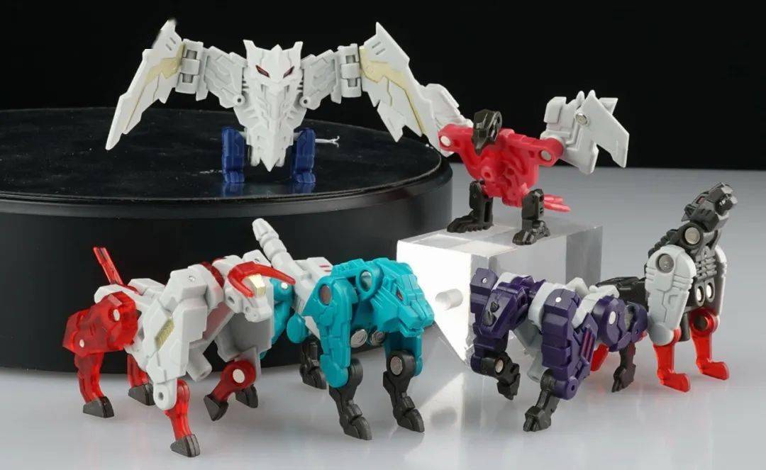 模玩资讯:变形金刚第三方 tfc 哈迪斯 煞星 关节重置版_合体_设计_cm