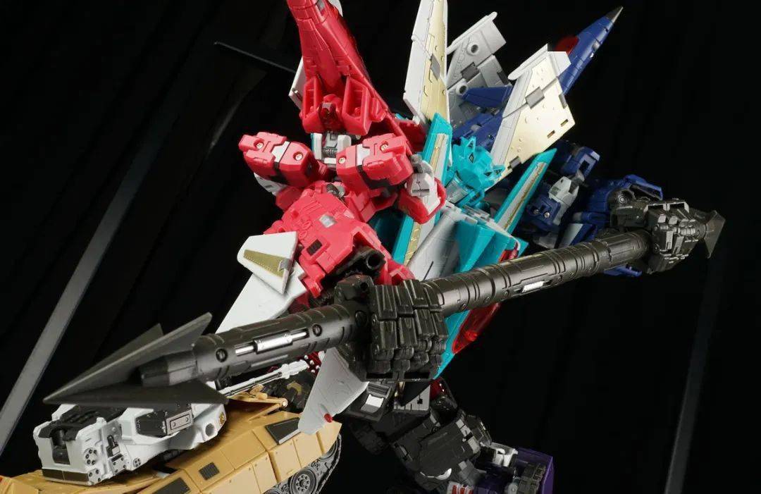 模玩资讯:变形金刚第三方 tfc 哈迪斯 煞星 关节重置版_合体_设计_cm