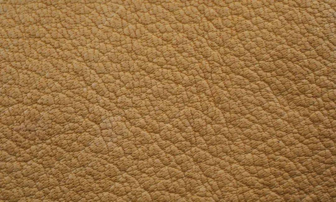 为啥皮鞋大多是牛皮羊皮没有猪皮