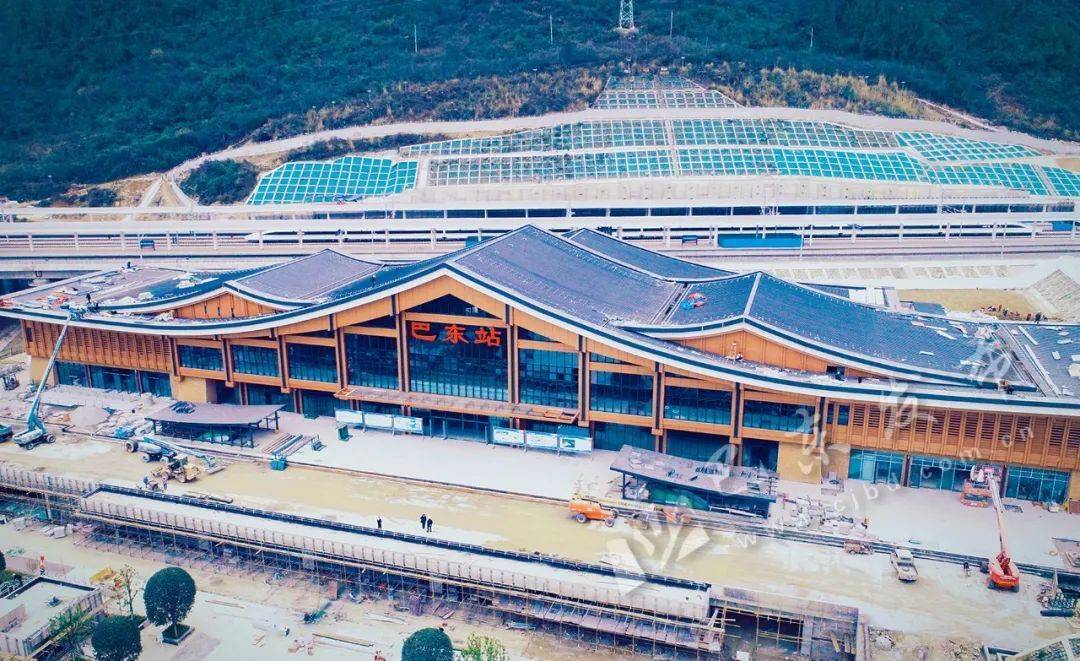 巴东将迎高铁时代水映新建始仙水贡水宣恩美利川迎朝晖鹤峰屏山,美人