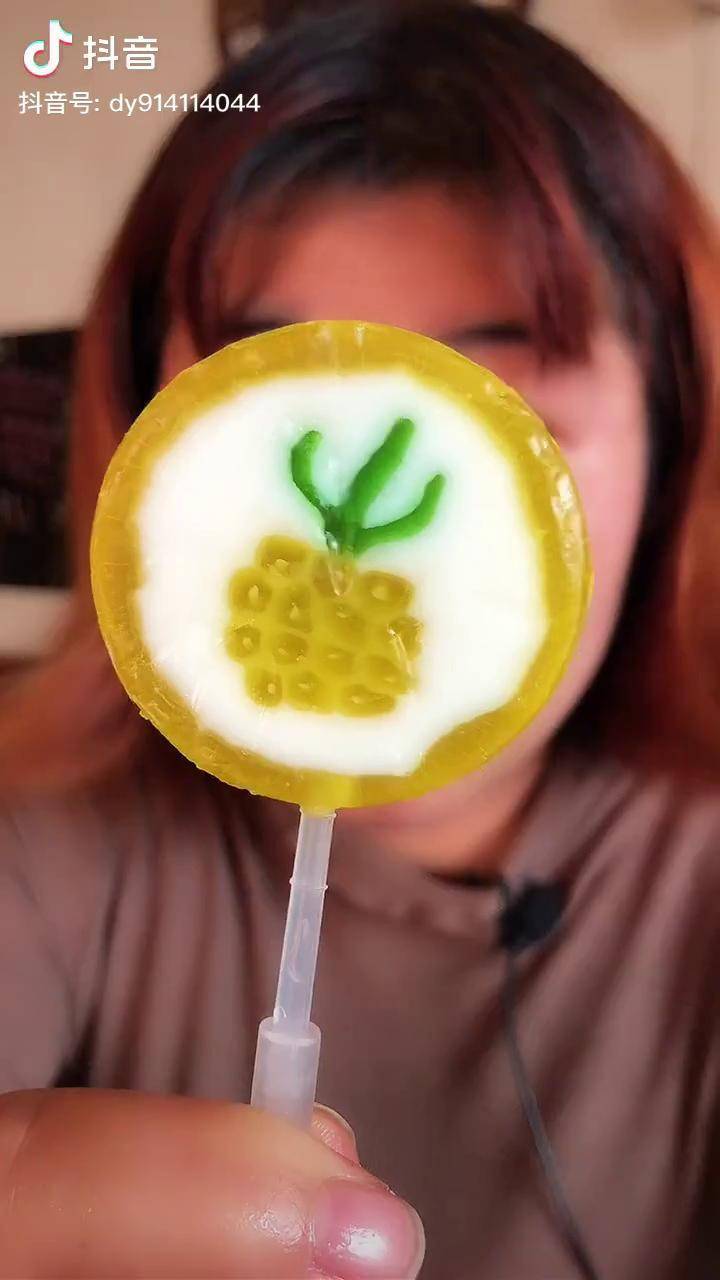 菠萝棒棒糖