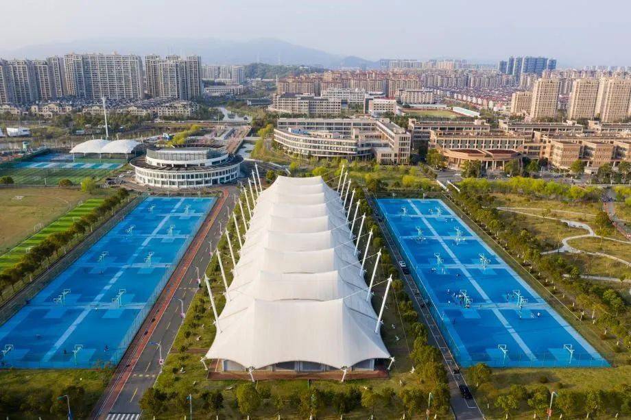 准台院学子们看过来一起云游台院最美四月天椒江校区篇