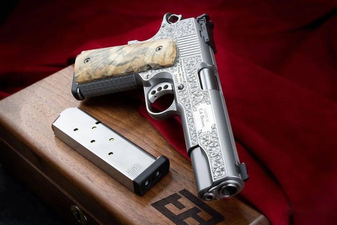 大气稳重edbrown家的1911手枪美图欣赏