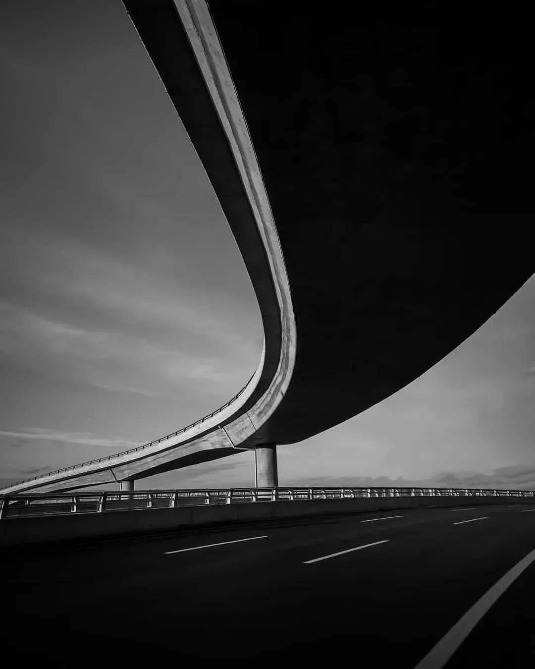 视界| 动容的视觉秩序_线条_引导_版权