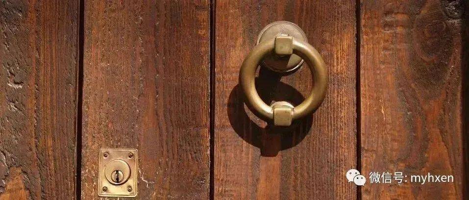 “敲门”别说“knock the door”，误会太大了！_on_During_of