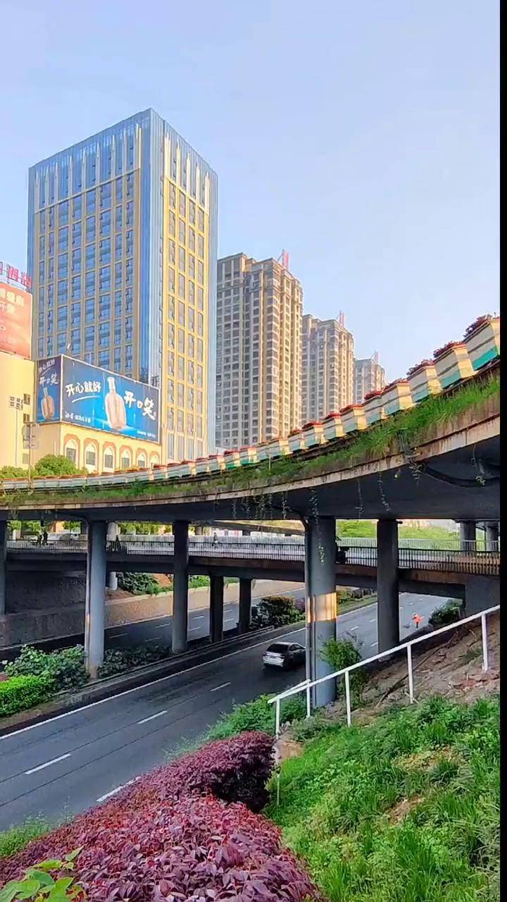 这里是湖南衡阳华新立交桥,衡阳首座3层互通立交#湖南衡阳 #随拍