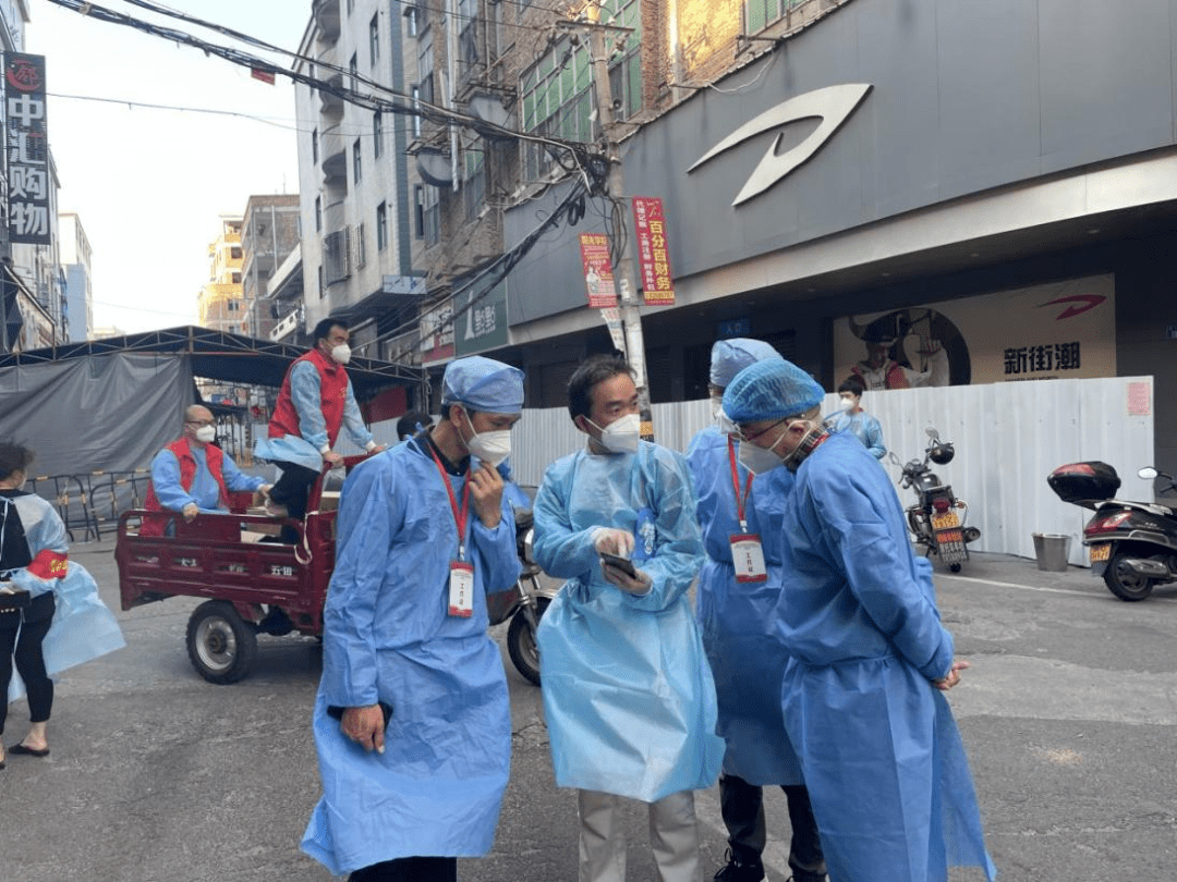 同心抗疫攻坚克难市医保局星夜驰援晋江陈埭镇洋埭村纪实