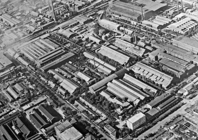 老盛京|老照片,老厂,老地方,只属于铁西的独有记忆_机床_游泳馆_铁路