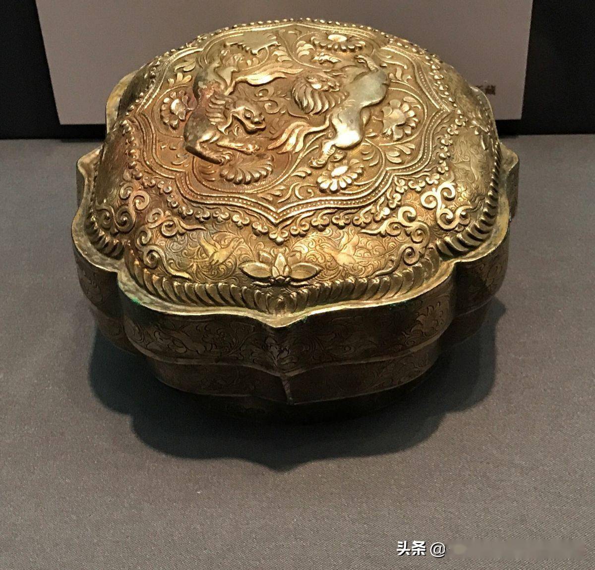 首博跟随大辽五京进京的耶律羽之墓文物