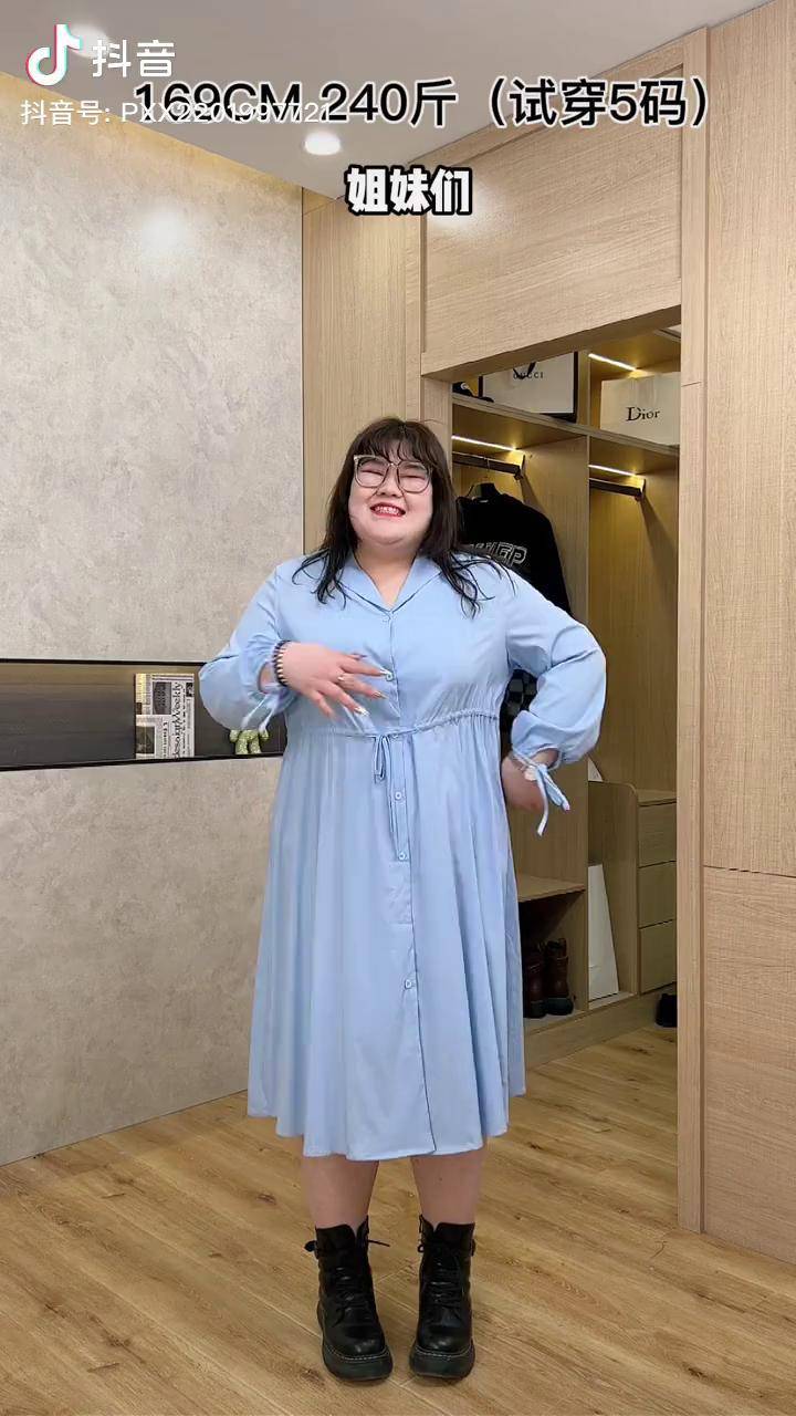 大码胖mm搭配显瘦穿搭胖女孩穿搭大码搭配胖妹妹时尚大码女装穿衣搭配