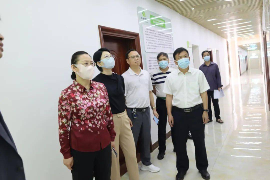 刘新玲到桂平市开展双百双新产业项目调研