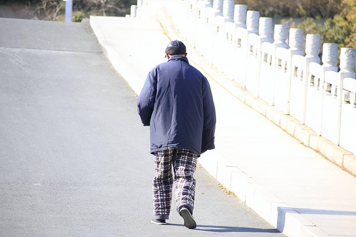 60岁以后走路快和走路慢的人哪个更健康结果或令人意外