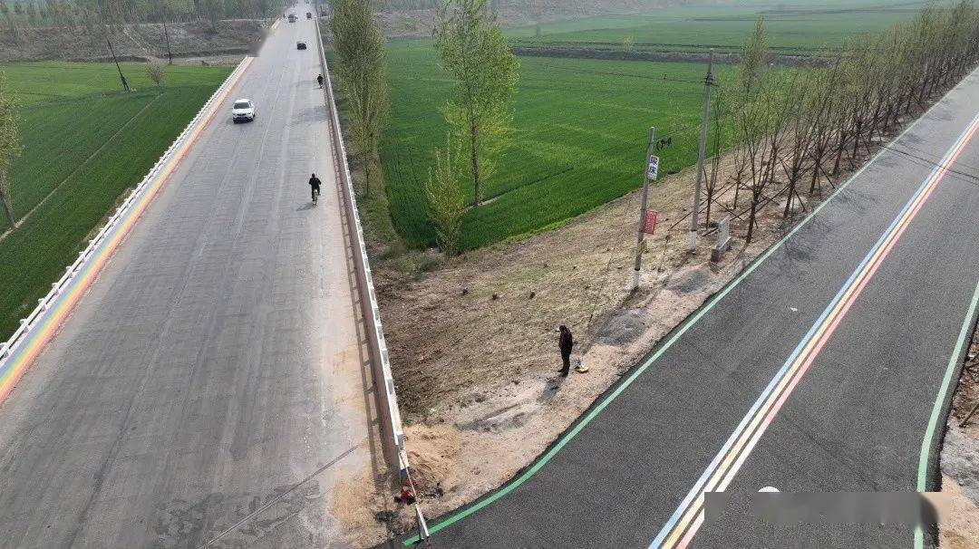 景,也成為了遊客的觀光路,村民的幸福路……河渠鎮黨委書記李奇峰表示