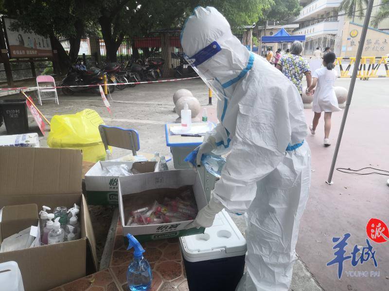 来自各行各业的志愿者为广州疫情防控工作添一抹温暖底色