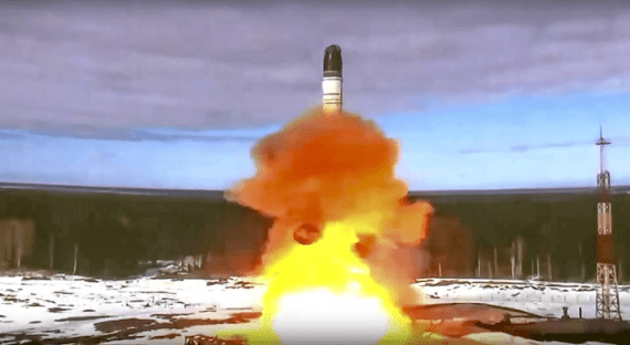全球连线 | 俄成功试射洲际弹道导弹 “可以打到地球上任何一个角落”