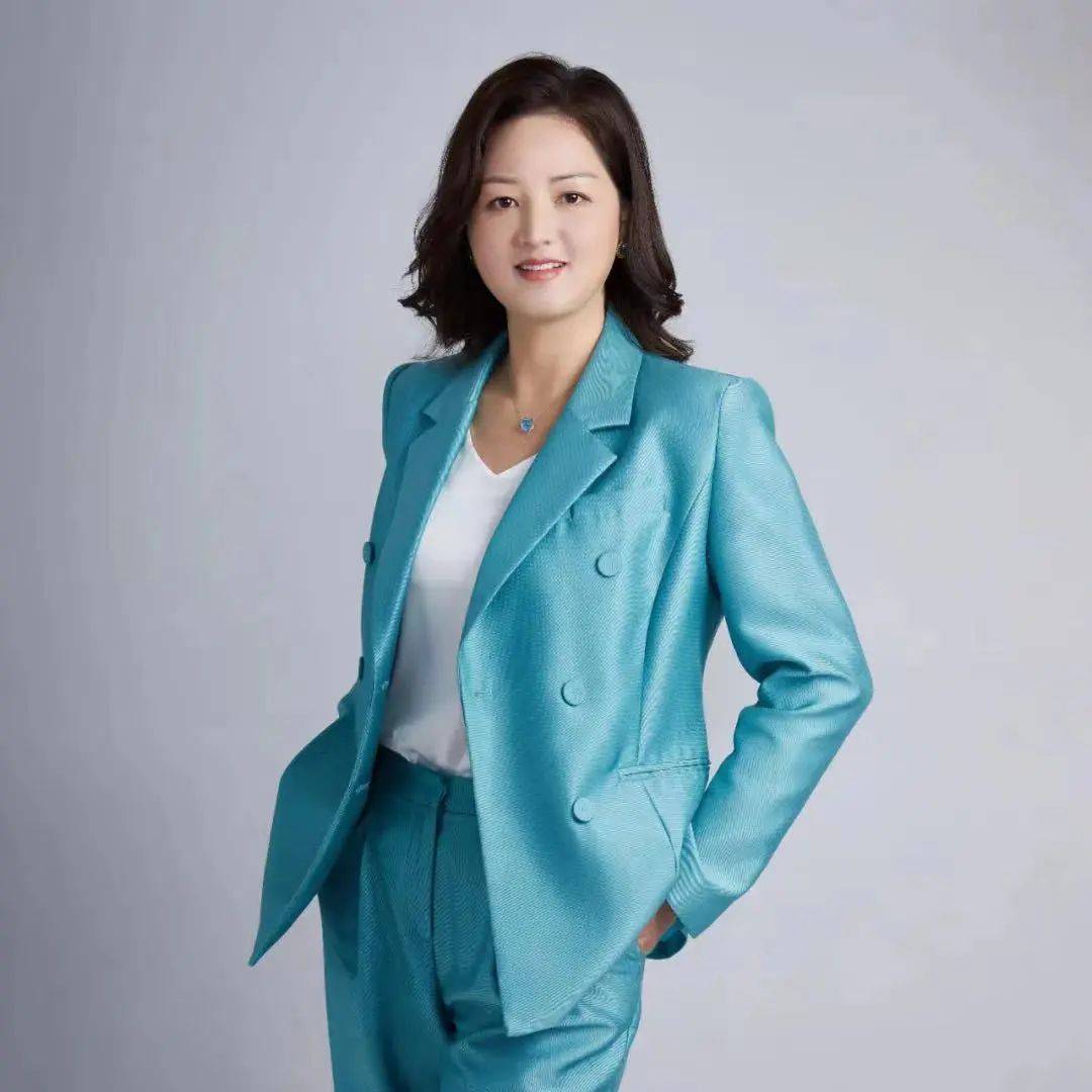 放弃百万厂租创业,暴亏五年成为行业前八,这位女企业