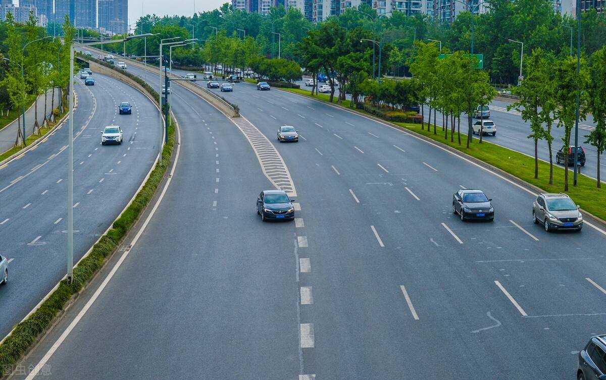 成彭高速公路图片