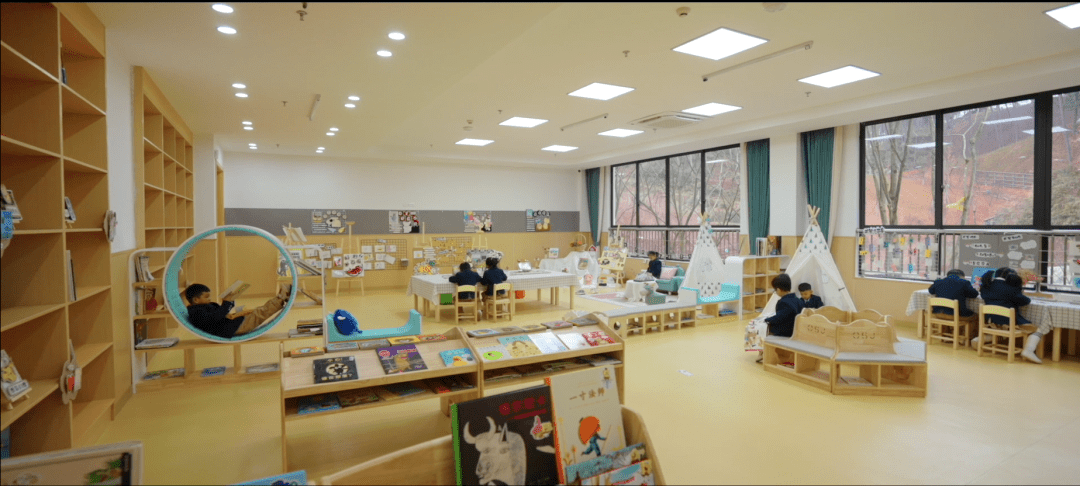 幼儿园_设计_图书室
