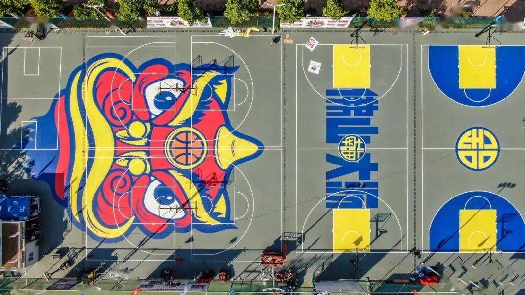 巨型醒狮活力四射大沥这个网红篮球场获中国篮球协会点赞
