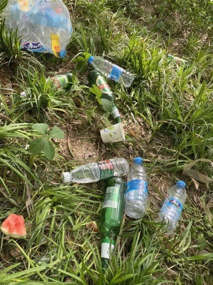 捡垃圾想爆护多捡垃圾少丢弃