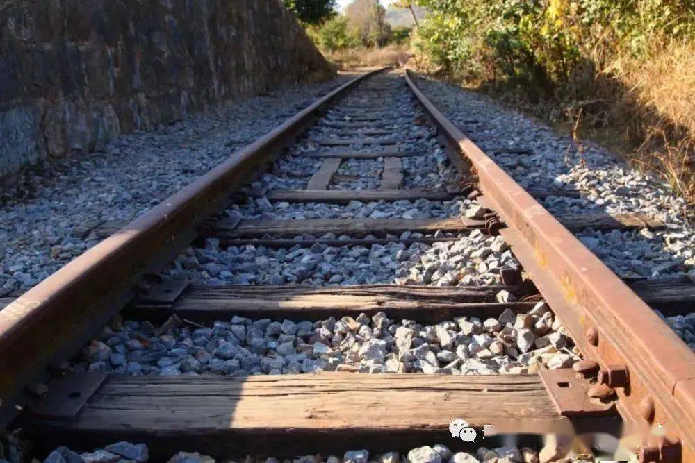 百年寸轨个碧石 永恒的民族自立精神_铁路_个旧_中国