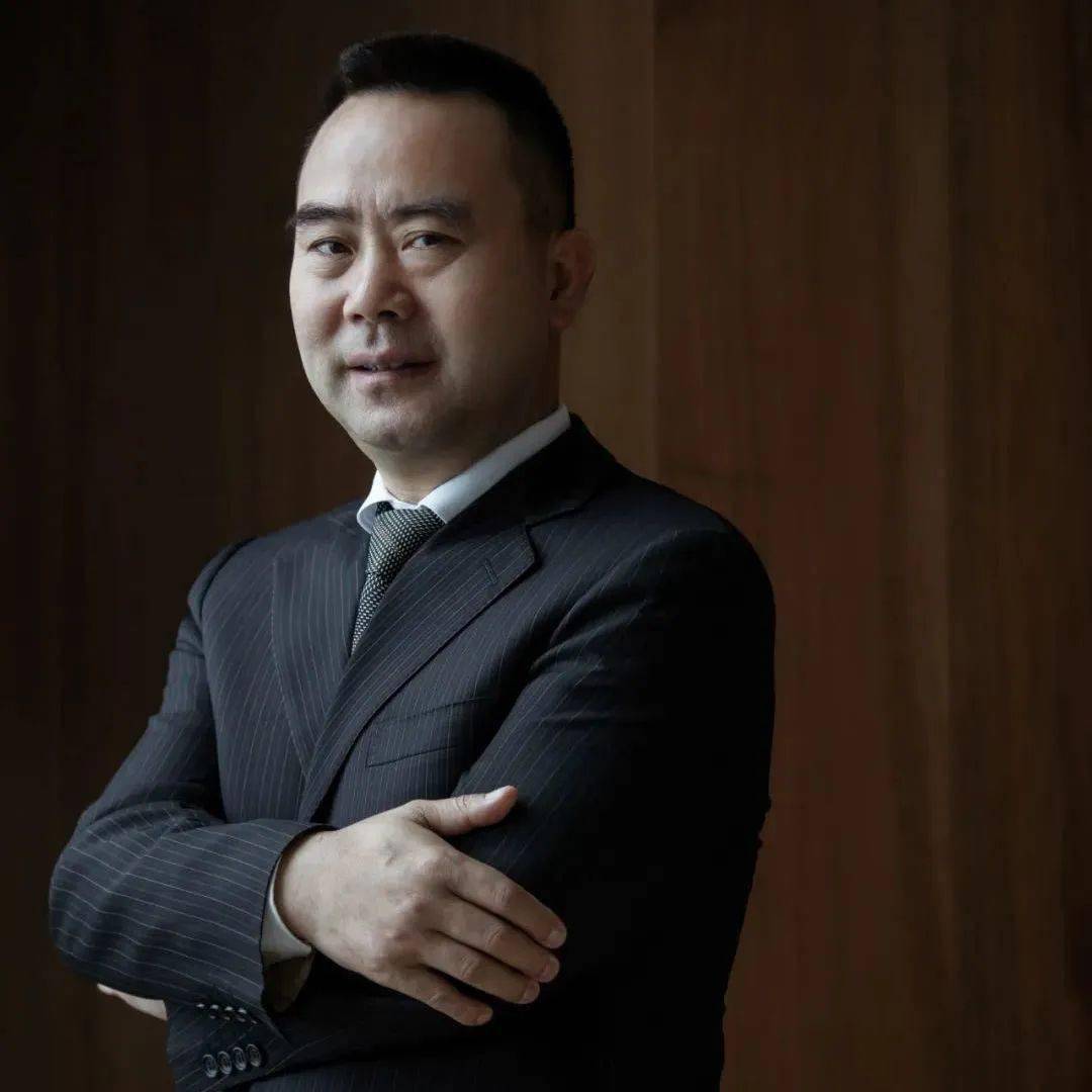 这位温州人从一介武夫,一跃成为商界大佬_陈定_武汉市_货物