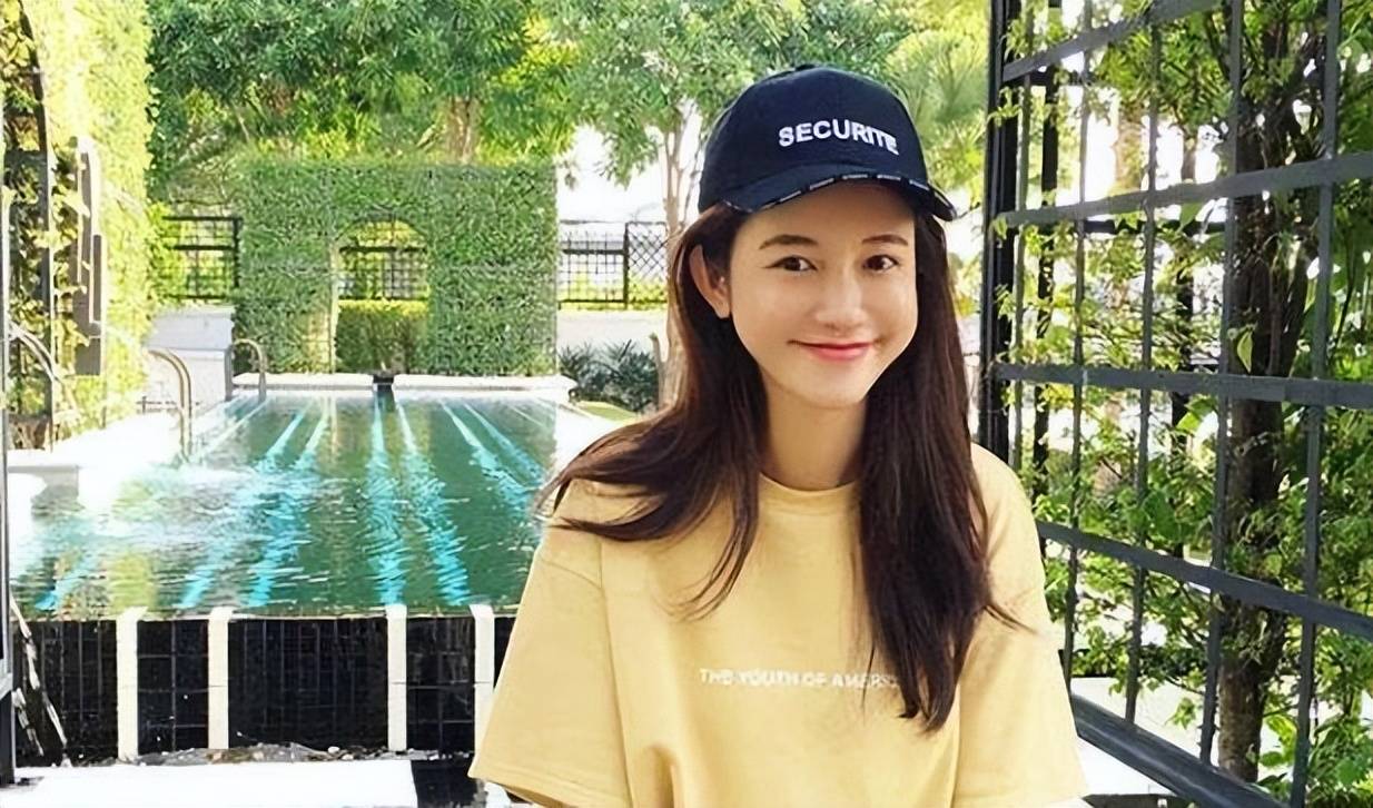 被传上位嫁蒋凡张大奕深夜甩律师声明遭负面评价将依法追责