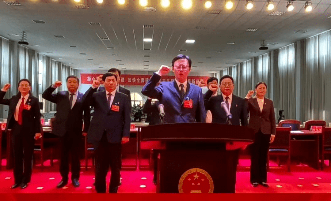 李昊当选夏邑县新一届人民政府县长