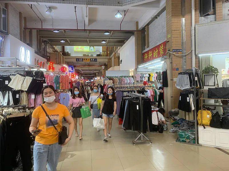 "五一"不出市,精彩购物体验来龙瑞_服装城_国际_采购